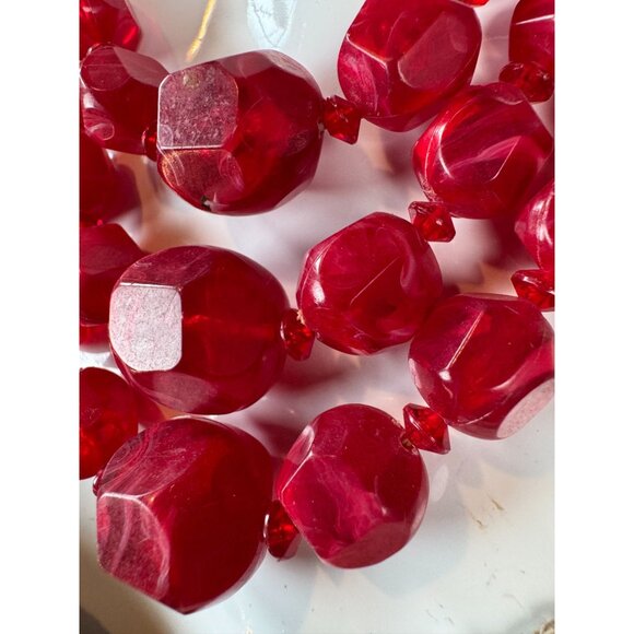 Vintage Triple-Strand Red Lucite Beaded Necklace With Brass Findings & Hook Clas - Picture 11 of 16